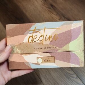 Destino Eye Shadow Palette